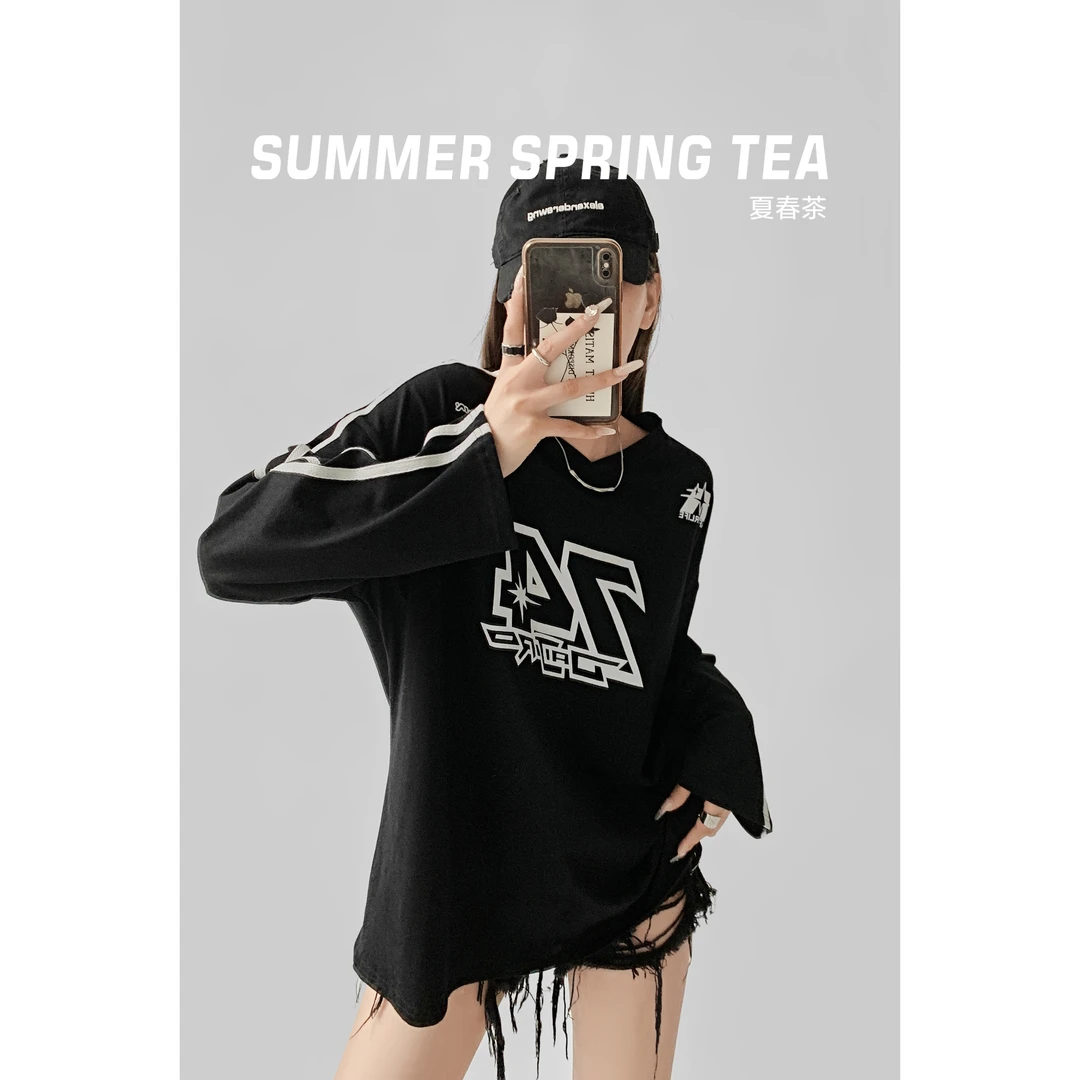 夏春茶2023新款长袖印花潮流复古宽松T恤女秋季V领时髦百搭上衣