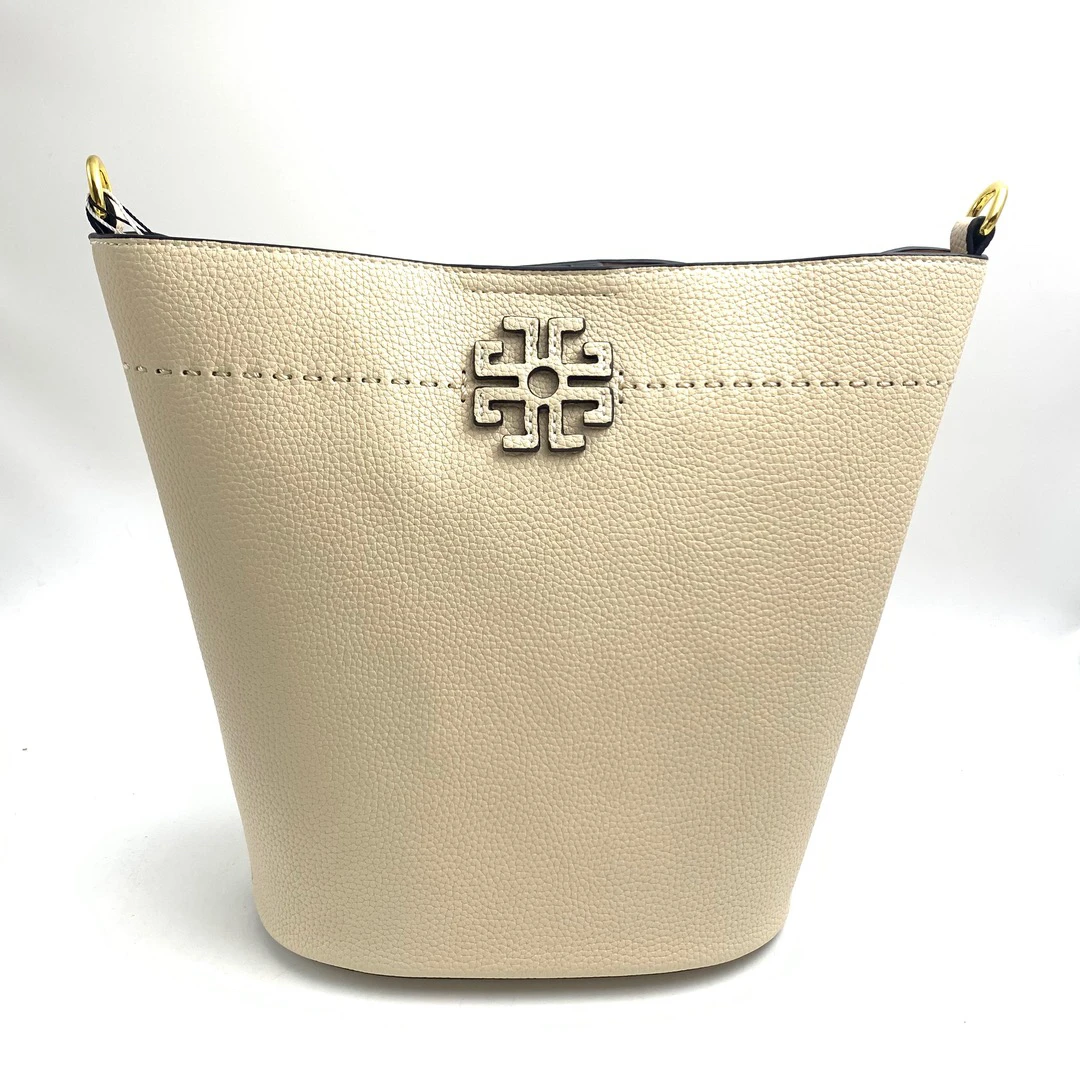 全新未使用 1.T/69082/21*27//包舍