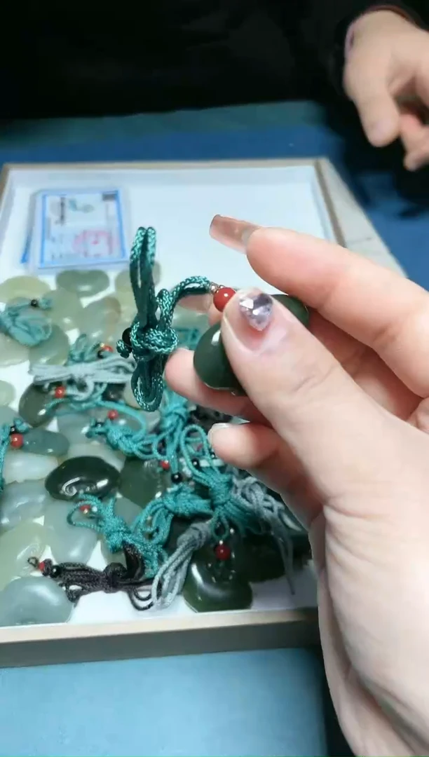 【闪购商品】和田玉挂件未镶嵌挂件