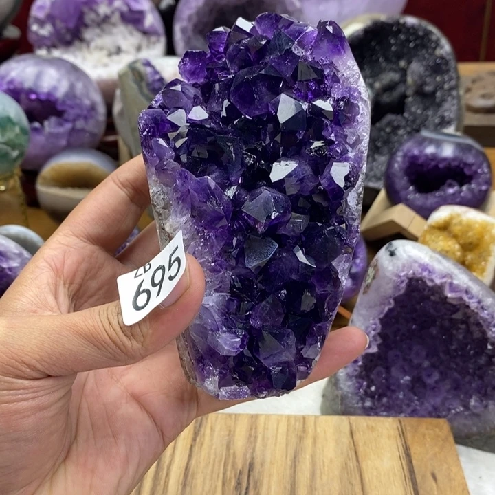 【闪购商品】紫晶大型摆件(非配饰)未镶嵌