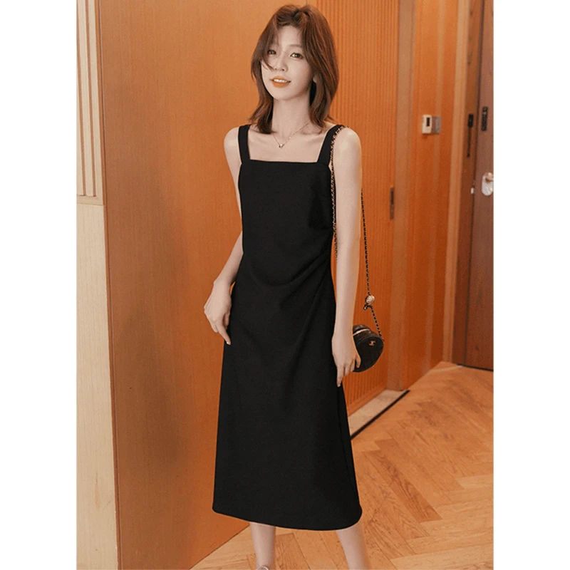 时尚黑色吊带连衣裙2025年夏季新法式气质显瘦裙子高级轻奢女装
