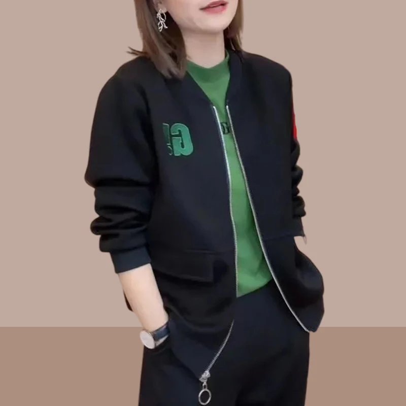 爆款女士短外套2025早春秋装女装新款棒球服开衫洋气休闲外套夹克