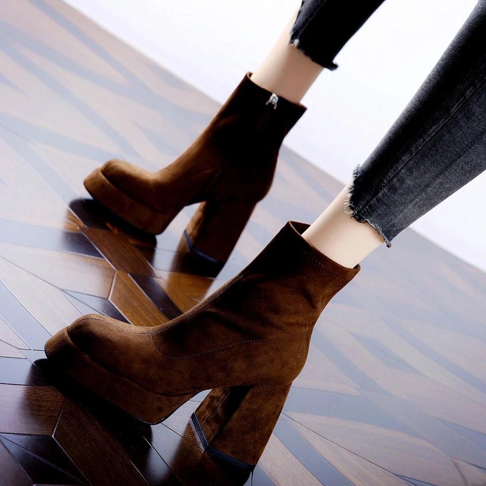 9CM[已经开价]超高跟靴冬季防水台方头短靴粗跟马丁靴女YM9206-1