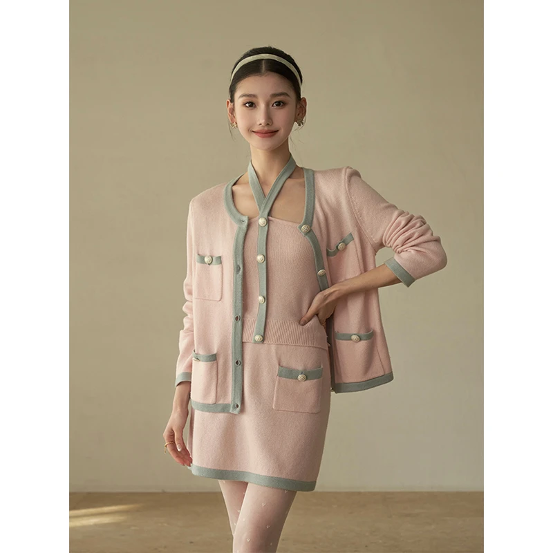 且可ChillCozy 爱乐之城 山羊毛羊绒撞色针织小香风三件套