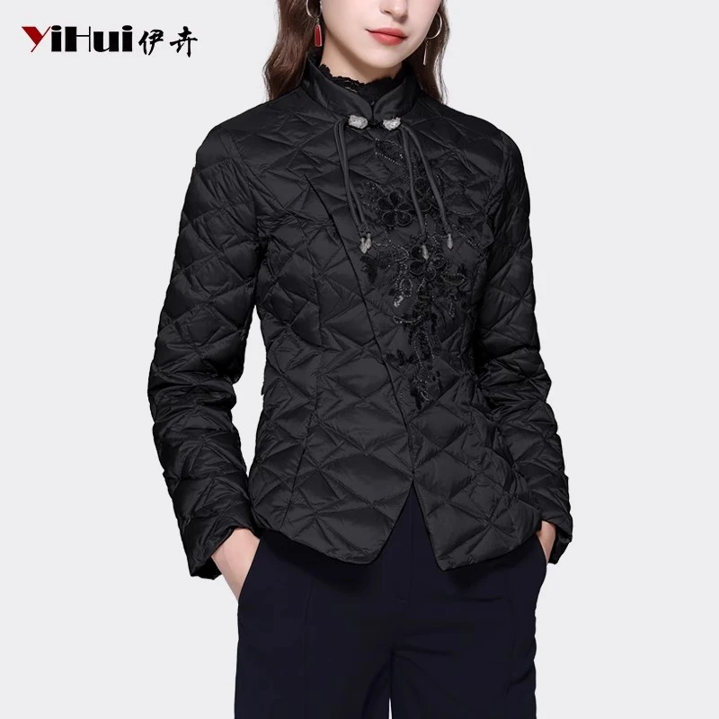 YIHUI伊卉羽绒服女外套轻中式复古绣花白鸭绒WG230921