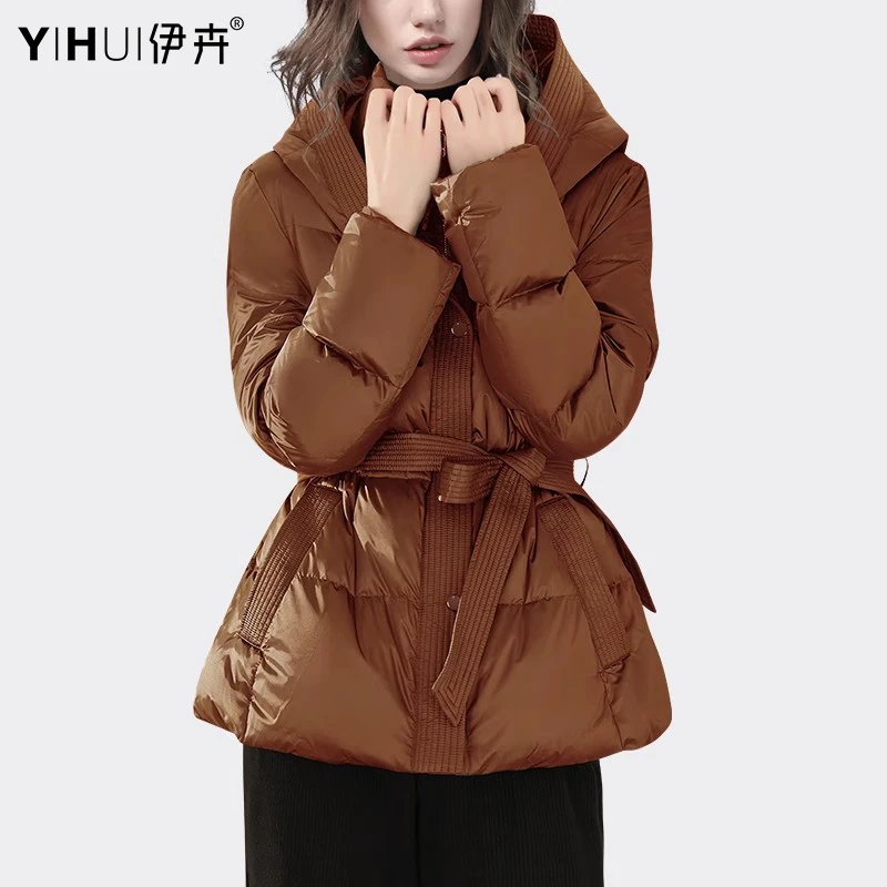 YIHUI伊卉欧洲站秋冬羽绒服外套女连帽棕色白鸭绒冬装WH231798