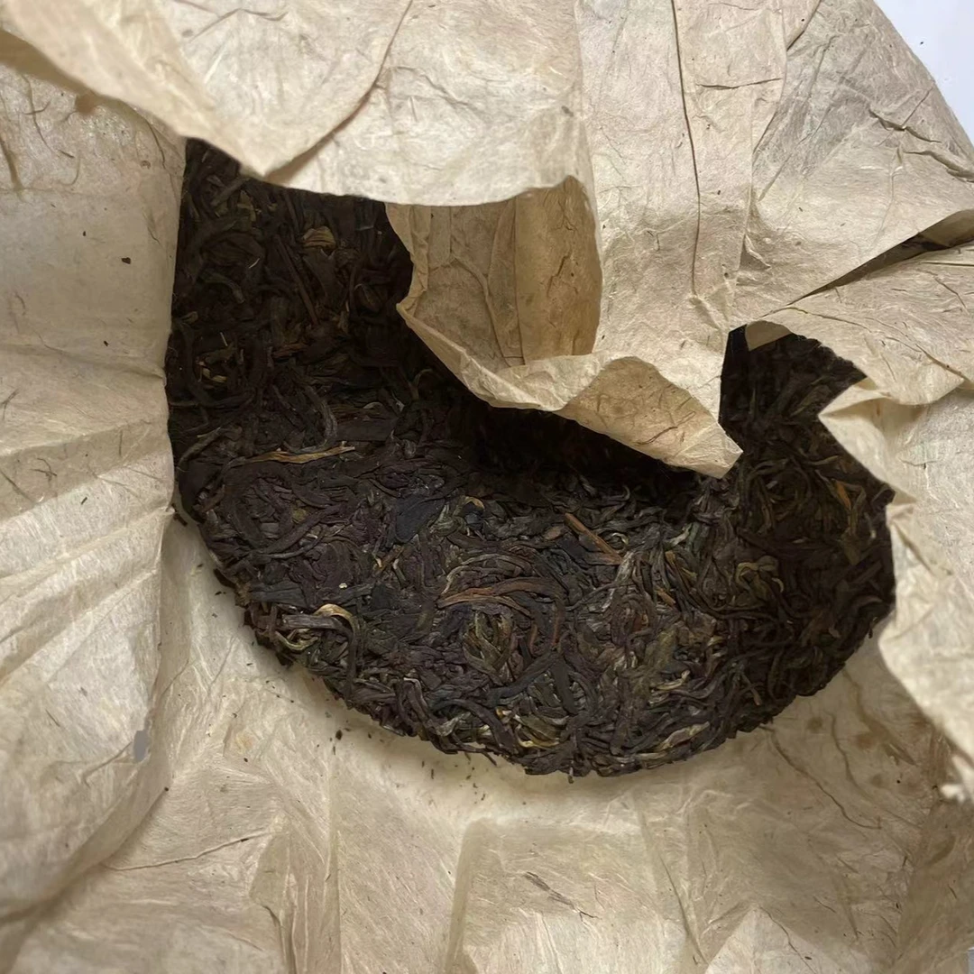 2003年普洱饼茶生茶400g