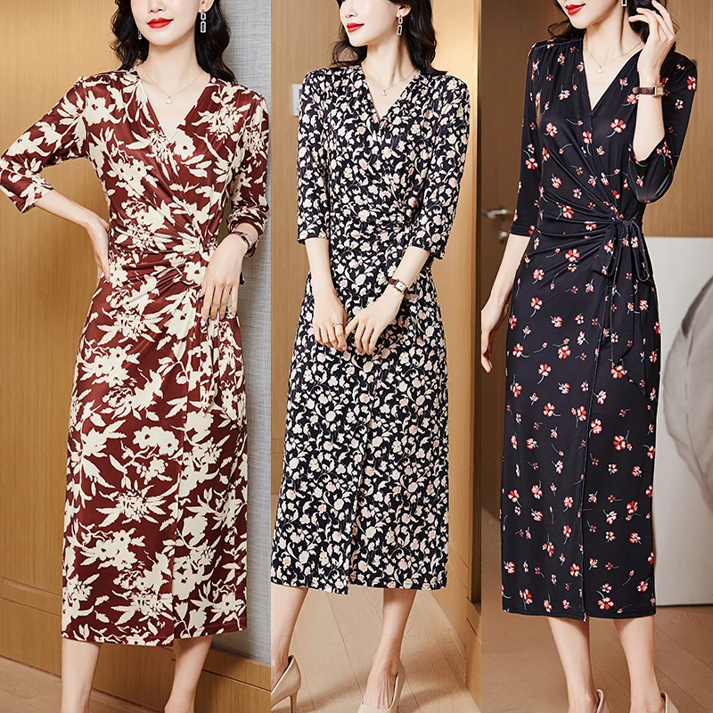 法式复古春夏新款碎花V领连衣裙印花修身显瘦遮肚中长款长裙