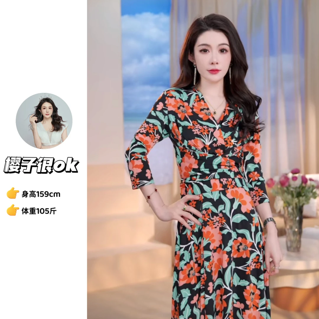 【樱子推荐】气质优雅印花连衣裙时尚洋气收腰修身中长裙