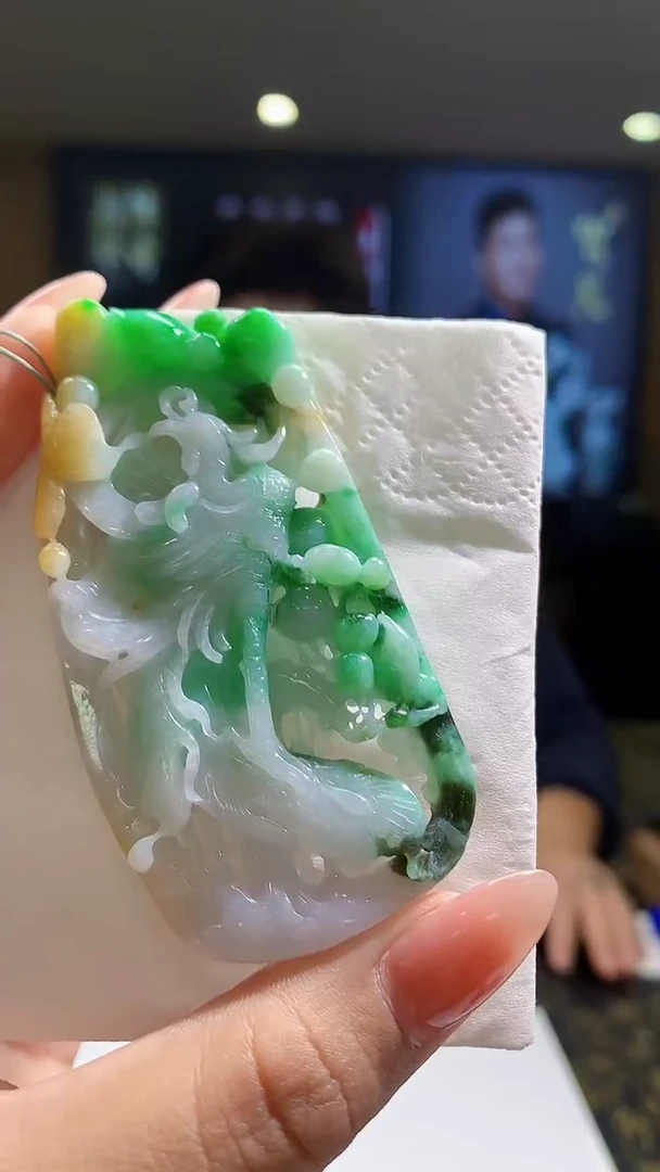 【闪购商品】定制翡翠未镶嵌1021mm-毛货挂件46