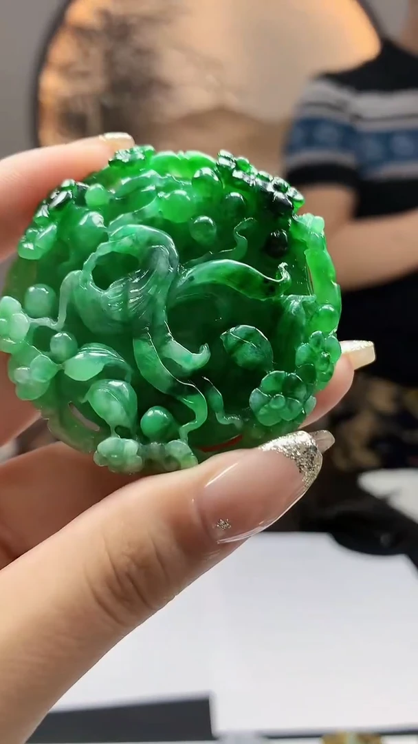 【闪购商品】定制翡翠未镶嵌1001xd-毛货挂件52