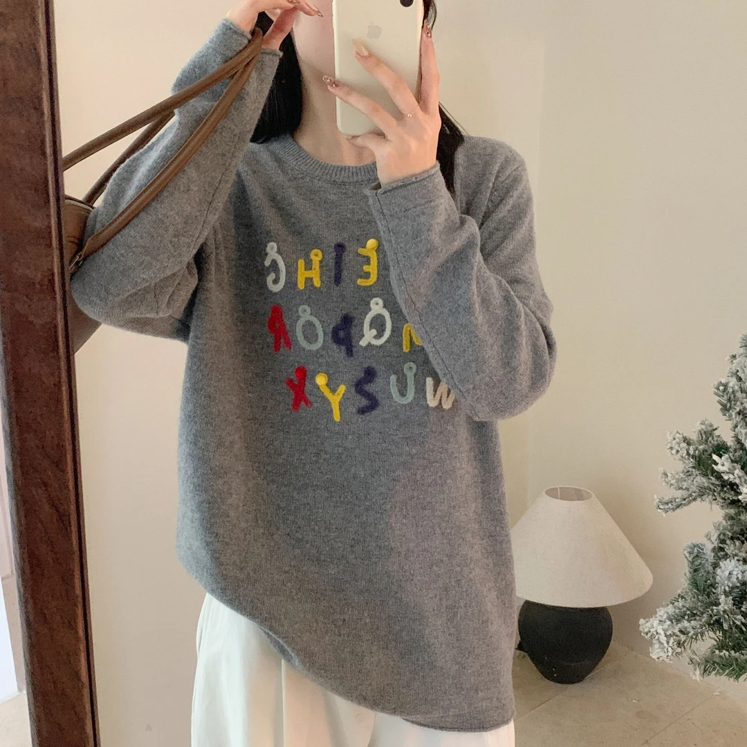 【678816】冬季新款100%绵羊毛字母刺绣圆领针织衫