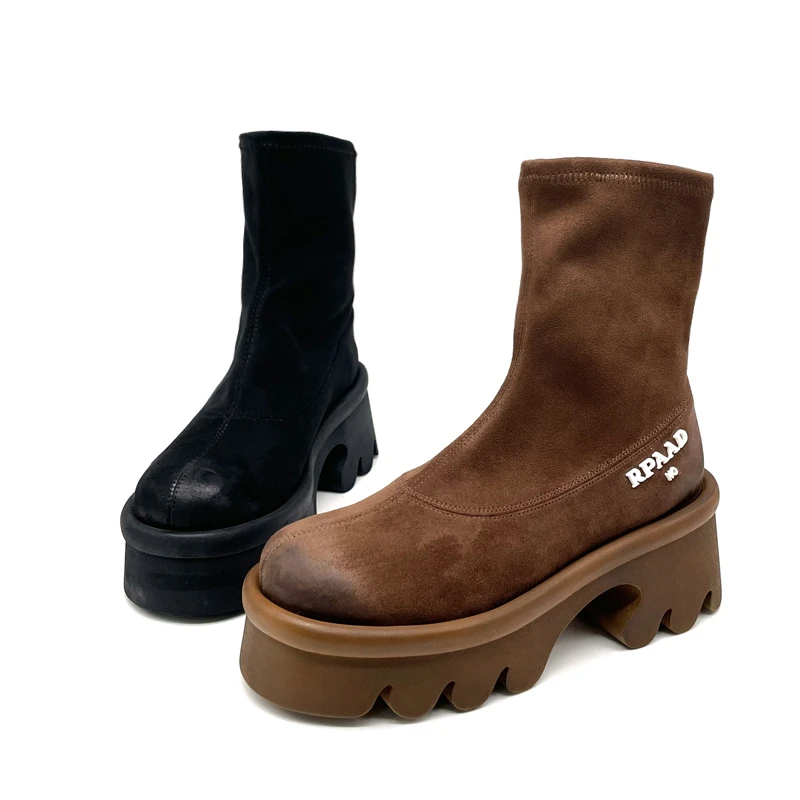 668-5时尚厚底休闲女靴女鞋