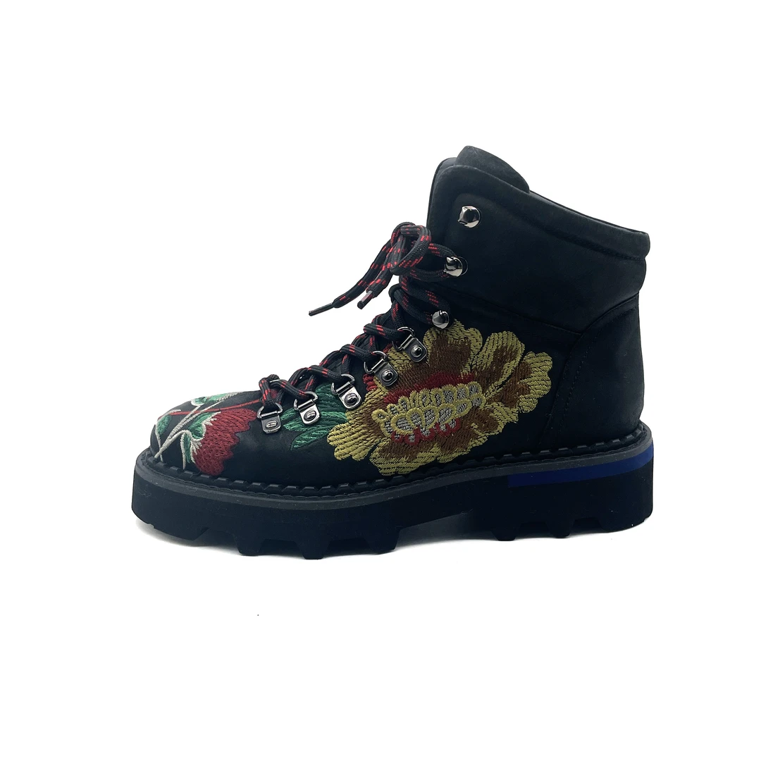 时尚复古刺绣休闲女鞋女靴子短靴6980-1