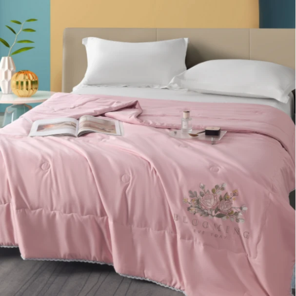 亲肤玫瑰香薰烫画轻奢舒适可机洗空调被-jkszb