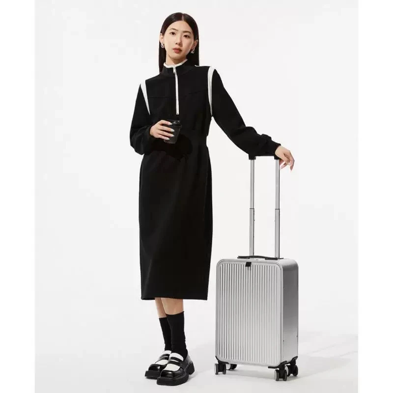 899 粉丝专享【莫家】冬装no退换自留带垫肩薄绒立领拉链连衣裙