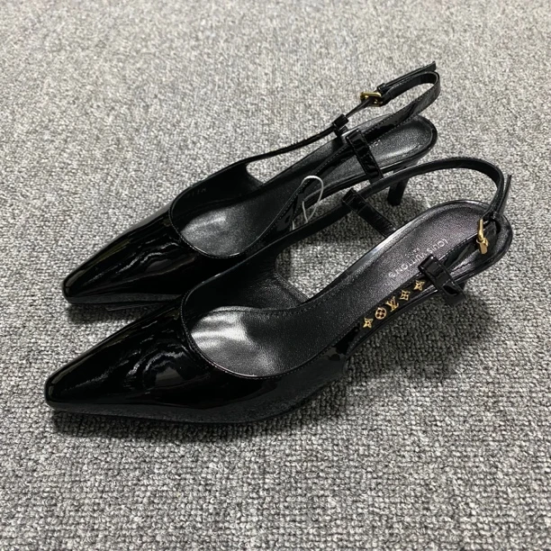 全新/37.5码/LV/路易威登/黑色漆皮高跟鞋/BF00084