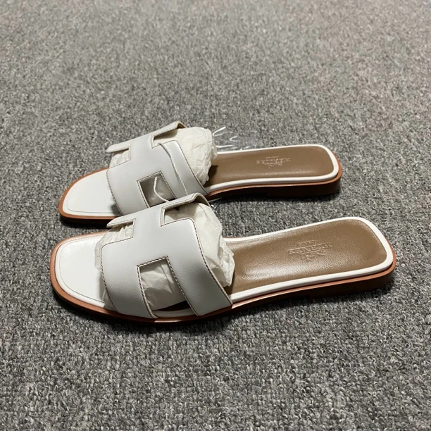 全新/36.5码/爱马仕/Hermes/经典白色H拖鞋/BF00412