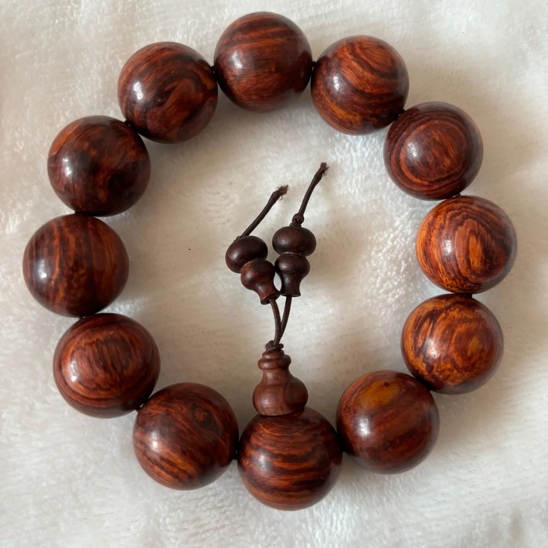 黄花梨手串2.0尺寸