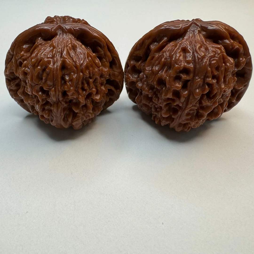 46尺大尺寸文玩核桃