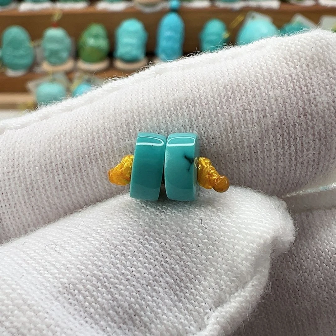 绿松石尺寸6.5m m未镶嵌