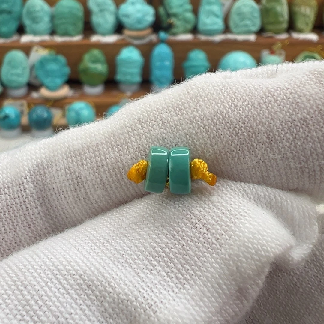绿松石尺寸5.5m m未镶嵌