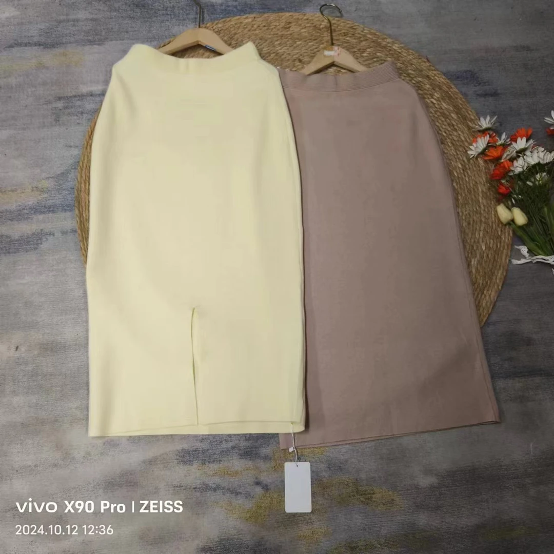 品牌剪标 8仓B1-7-2301款 针织弹力半身裙