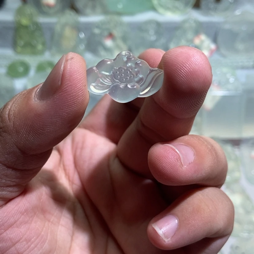 【闪购商品】蛇纹石玉颈饰合金