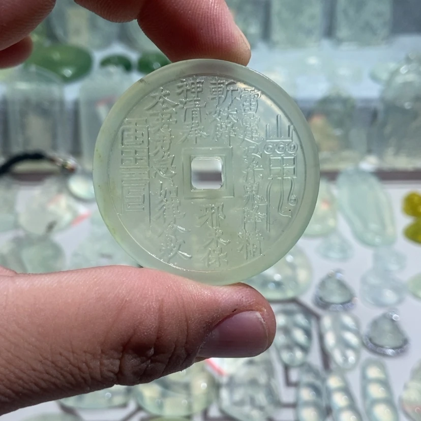 【闪购商品】蛇纹石玉颈饰未镶嵌