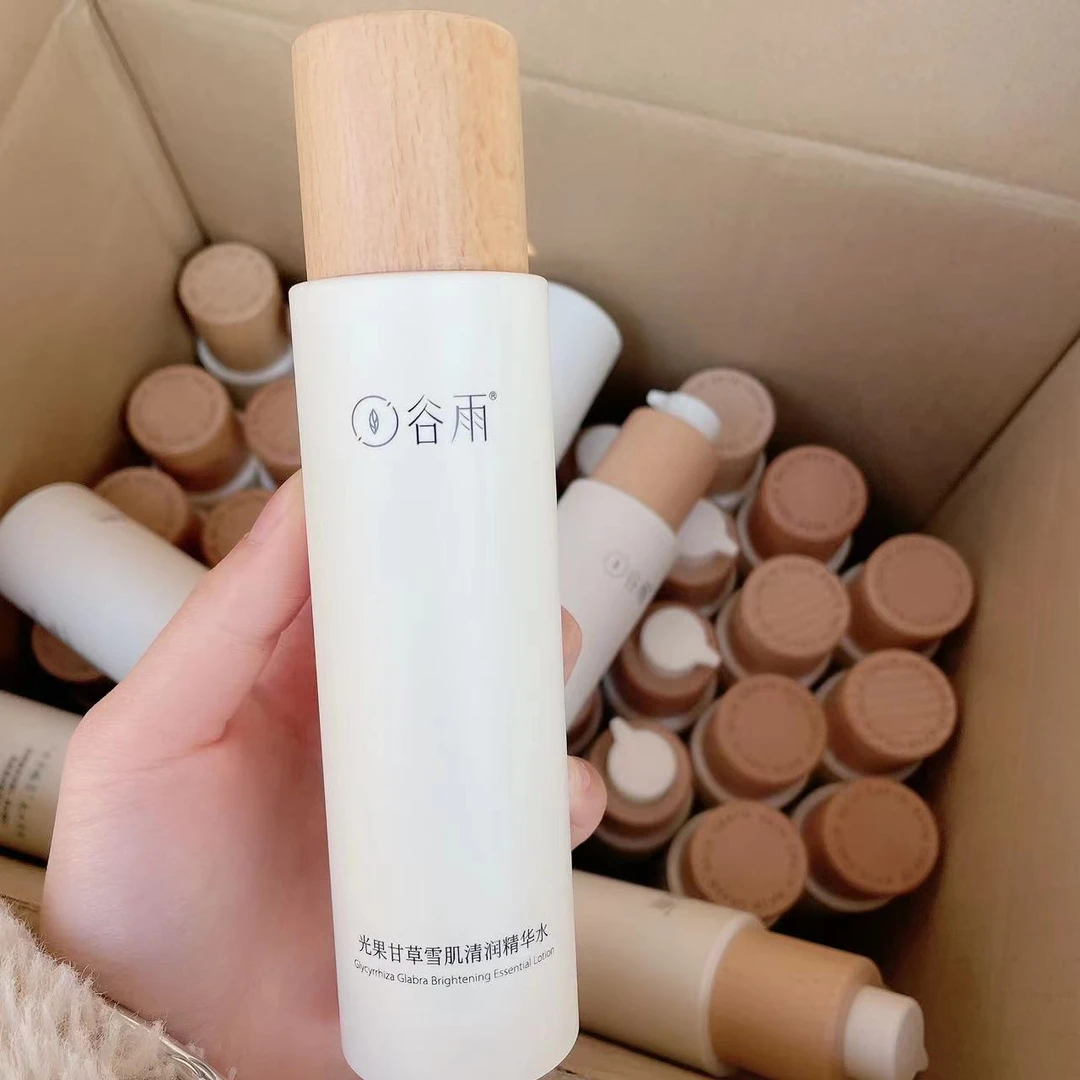 谷雨光果甘草雪肌清润精华水120ml  裸瓶  gy