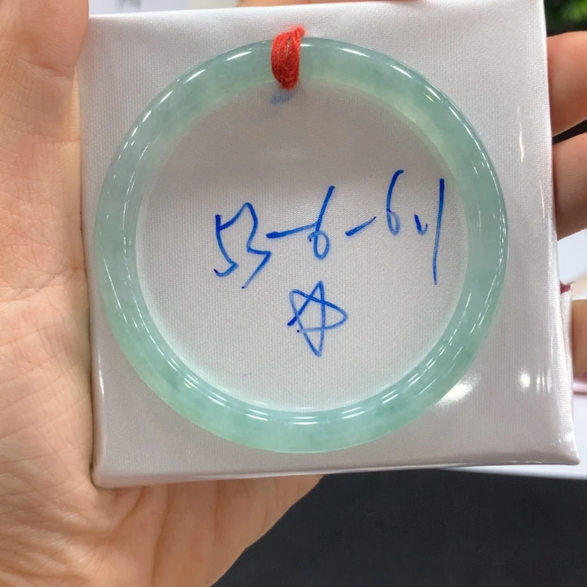 【闪购商品】翡翠手镯未镶嵌