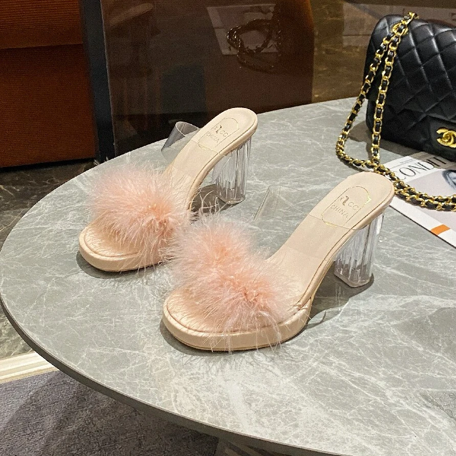 【8公分】仙女风2024年夏季新款透明水晶跟一字带毛毛凉拖鞋女外穿