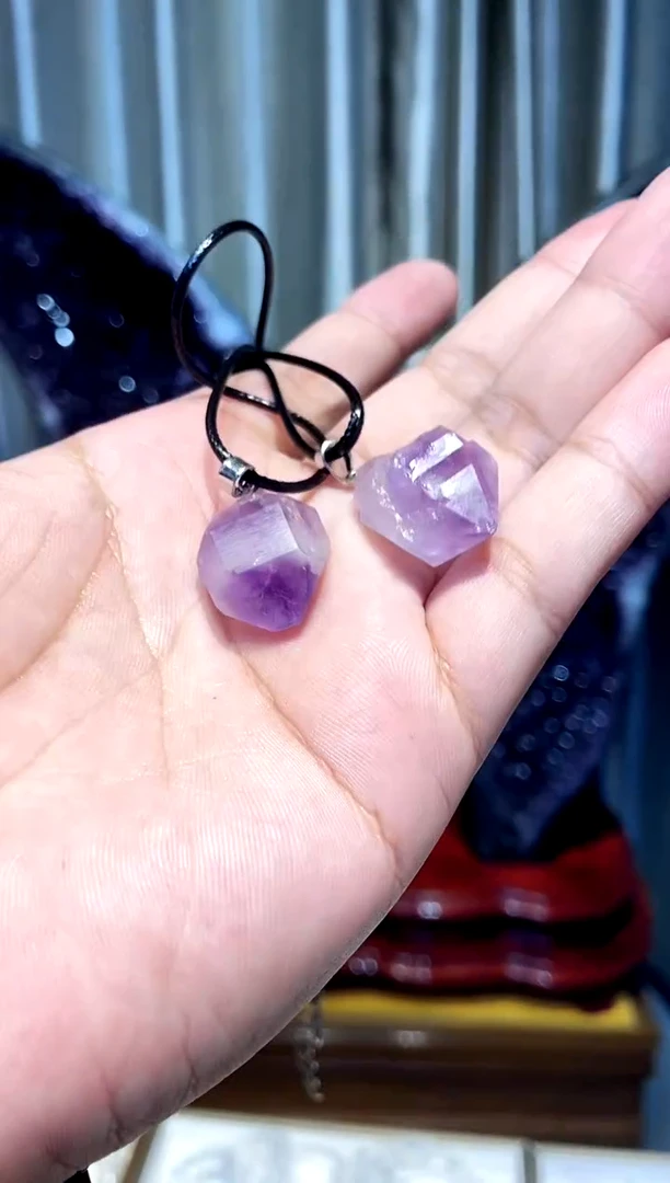 【闪购商品】水晶·未镶嵌乌拉圭原石  (随机发)