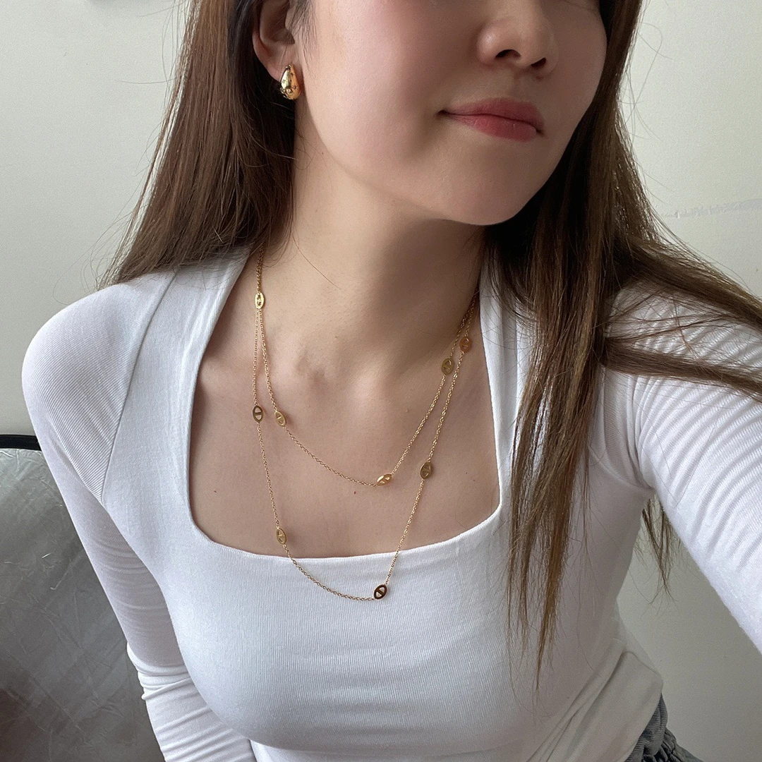 钛钢项链 长款猪鼻子不掉色项链洗澡可戴毛衣链戴法时尚叠戴项链