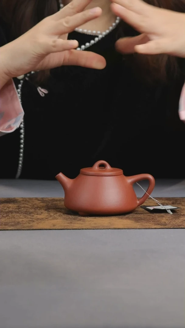 【闪购商品】紫砂茶壶子冶石瓢-清水泥-160cc