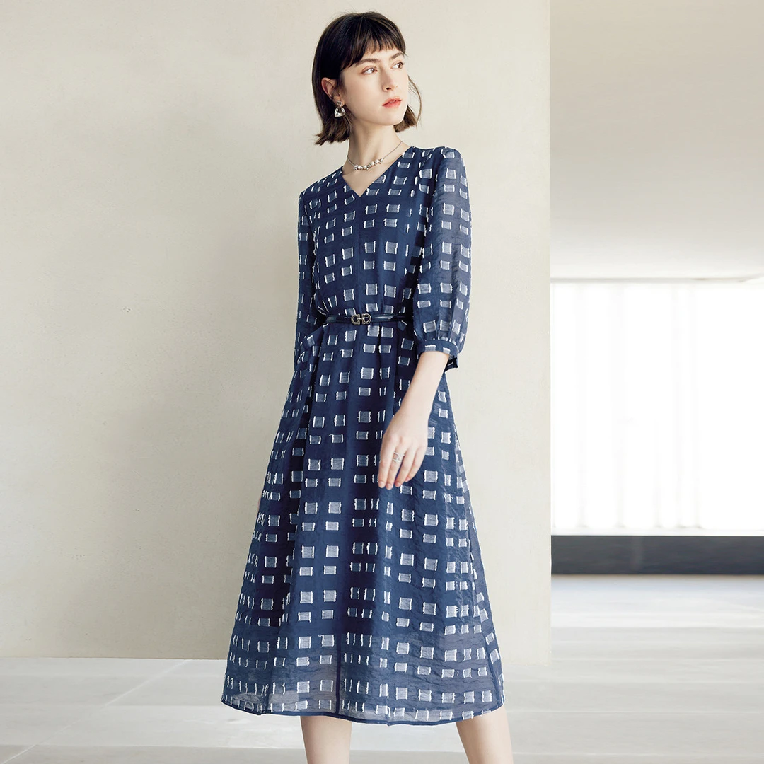 颜域轻薄复古2025春简约通勤中长款裙子收腰显瘦连衣裙20P411313