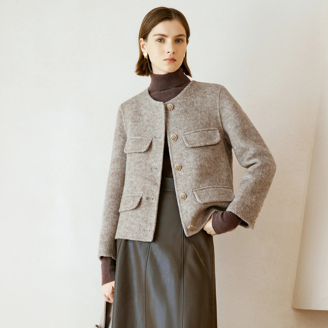 颜域57%绵羊毛冬装小香风毛呢外套圆领双面呢大衣01W310983