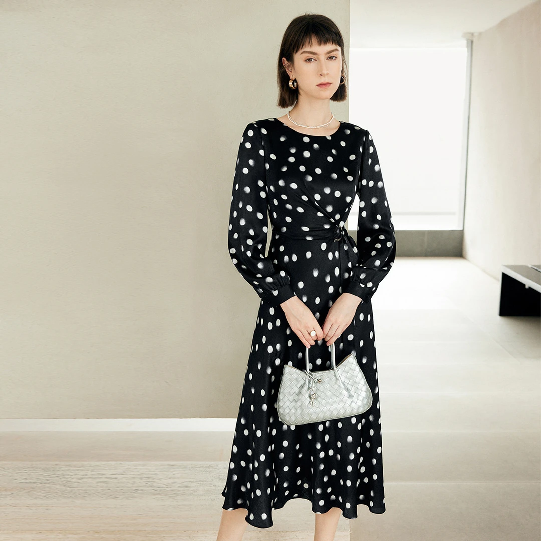 法式波点连衣裙女优雅显瘦长袖圆领垂坠感中长款裙子2428