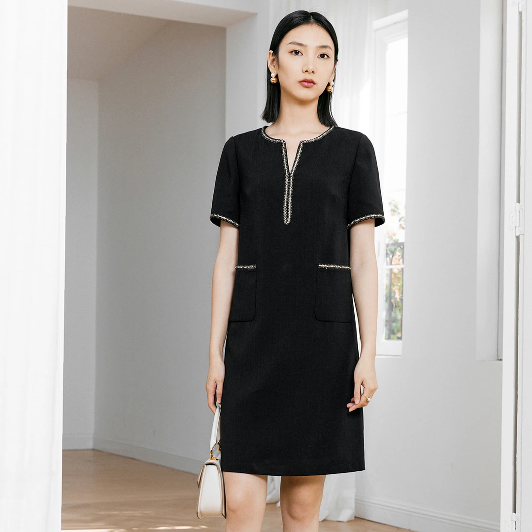 颜域通勤撞色设计2025夏简约中长款连衣裙显瘦直筒裙20S411540
