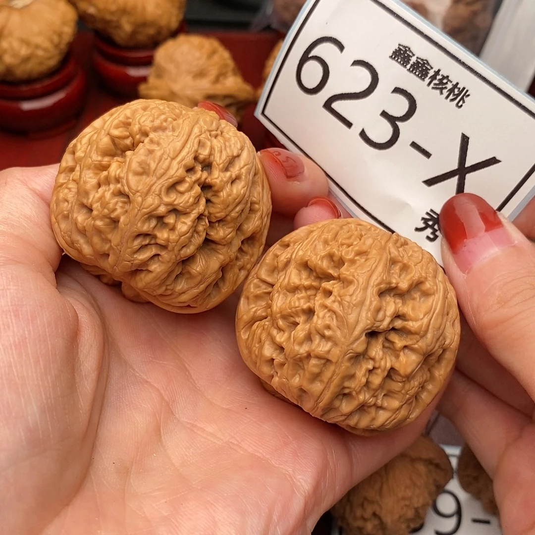 文玩核桃把件大粗筋42