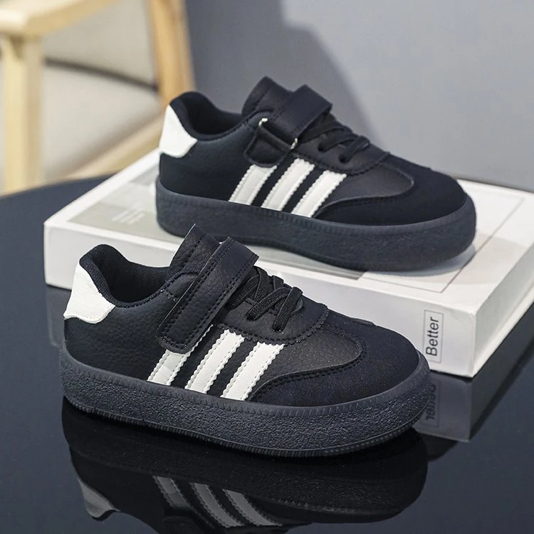 儿童黑色板鞋男童鞋子2025春秋新款时尚韩版中大童防滑运动德训鞋