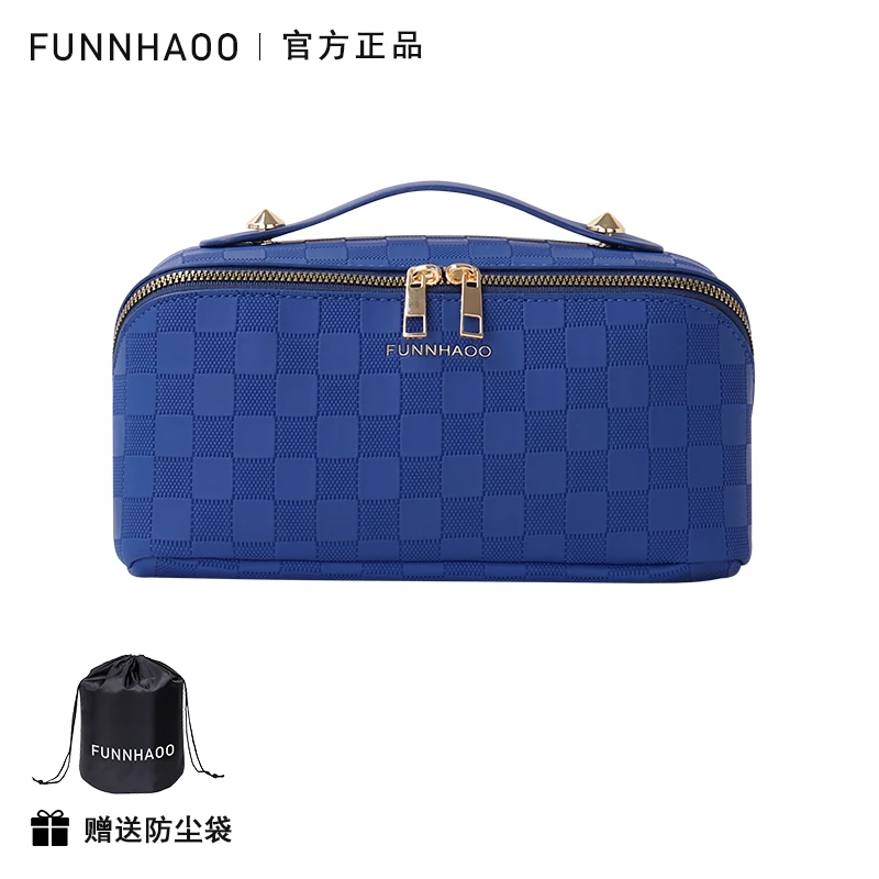 2024夏季新款方格枕头包女大容量ins风高颜值出差旅行防水化妆包