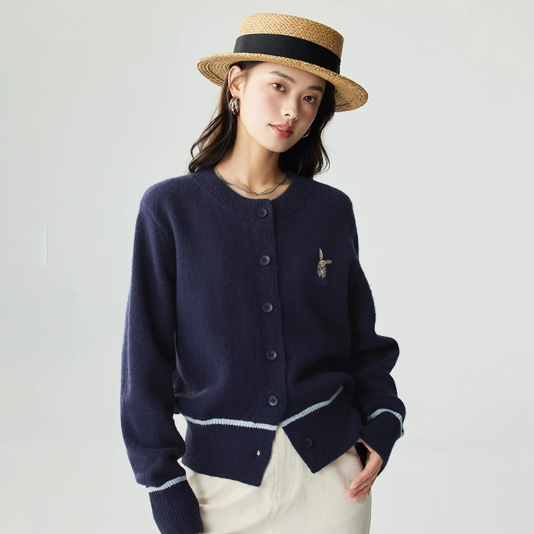 茵曼冬季女毛针织衫上衣毛衣开衫长袖圆领保暖慵懒休闲时尚爆款