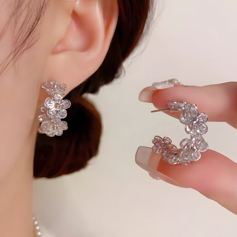 铜合金合成锆石耳饰 「花花世界」精致百搭耳钉时尚气质复古镶嵌