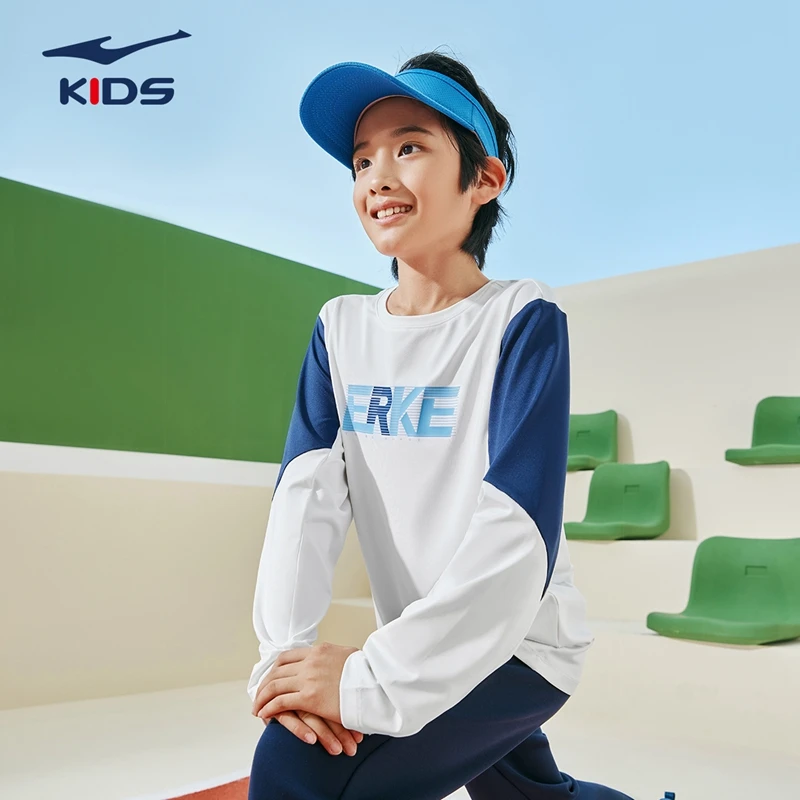 鸿星尔克儿童长袖秋季透气时尚运动百搭圆领针织衫   65224301029