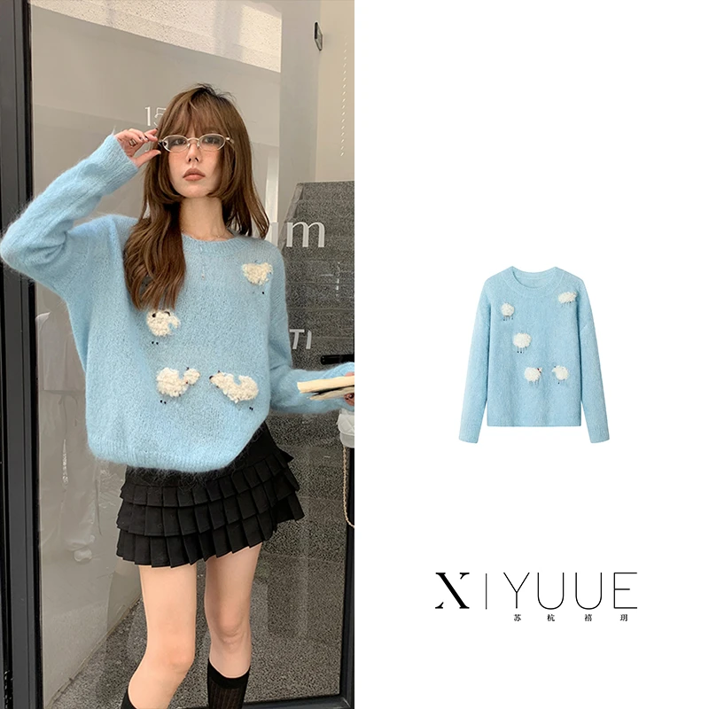K202冬百搭宽松绵羊立体串珠刺绣蓝色圆领毛衣针织衫女202