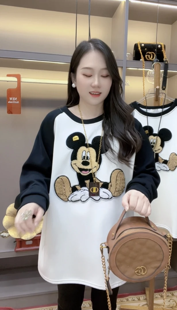 【玩偶迷奇】重磅潮牌打底白T恤上衣宽松百搭加绒加厚秋冬新款大版