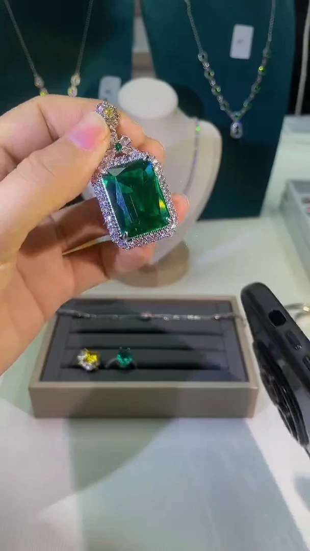 【闪购商品】祖母绿裸石未镶嵌83