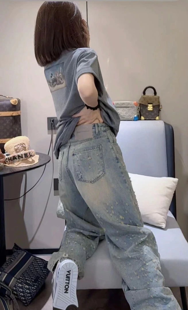 【婷老板】21890 新款、多破洞百搭牛仔裤