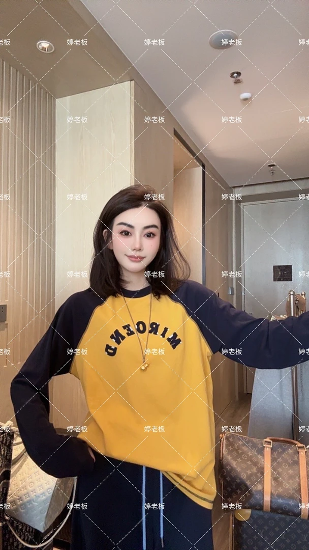 『婷老板』新款、M字母拼接长袖T恤9898-43